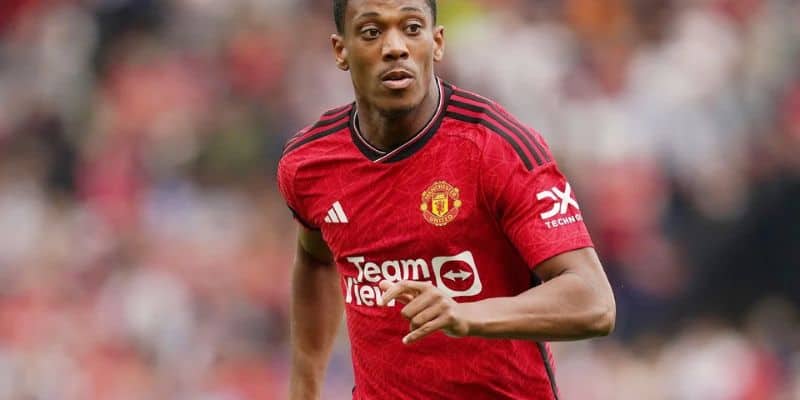 Martial Cơn Sốt Chuyển Nhượng – Hợp Đồng Lịch Sử Mùa 2024 - hình ảnh - jvggcbyzf.top